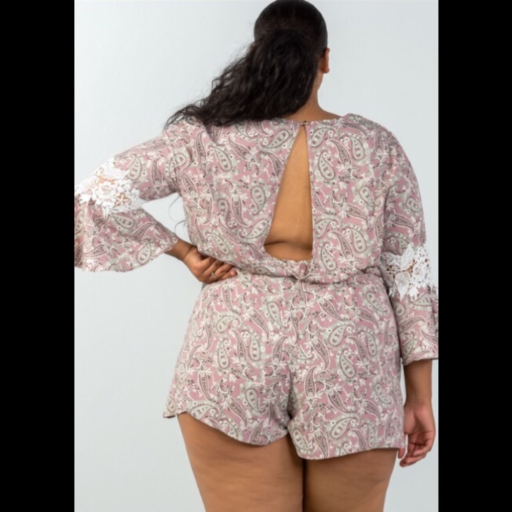 Mauve Floral Romper - Picture 5 of 5